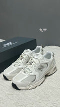 New Balance 530 Blanco y Gris