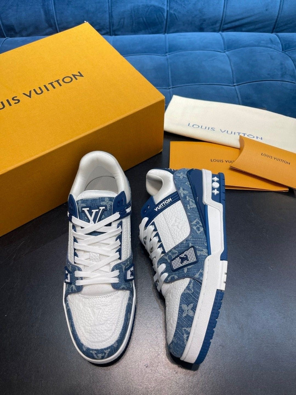 LV Trainer Azul