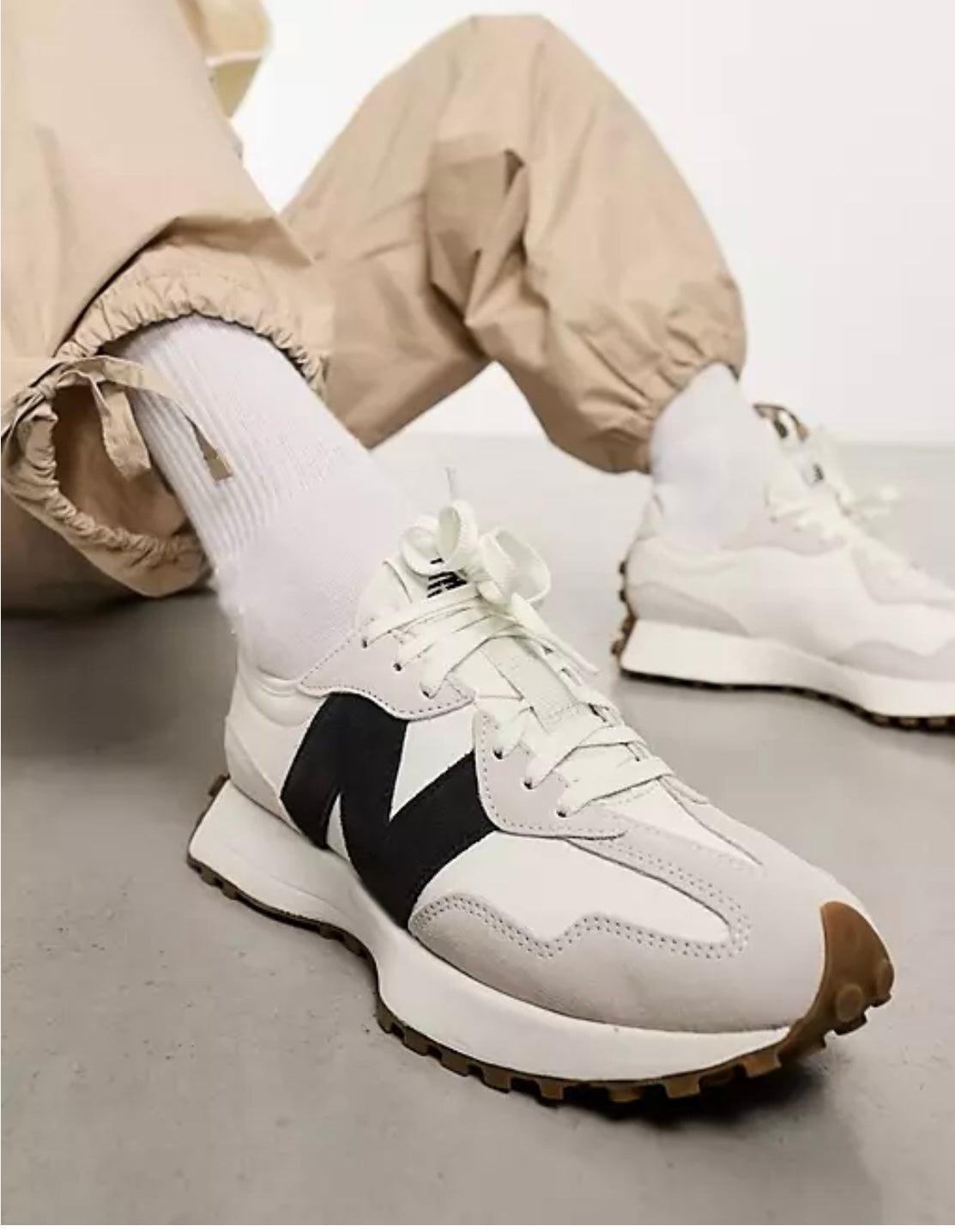 New balance 327 blanco y negro