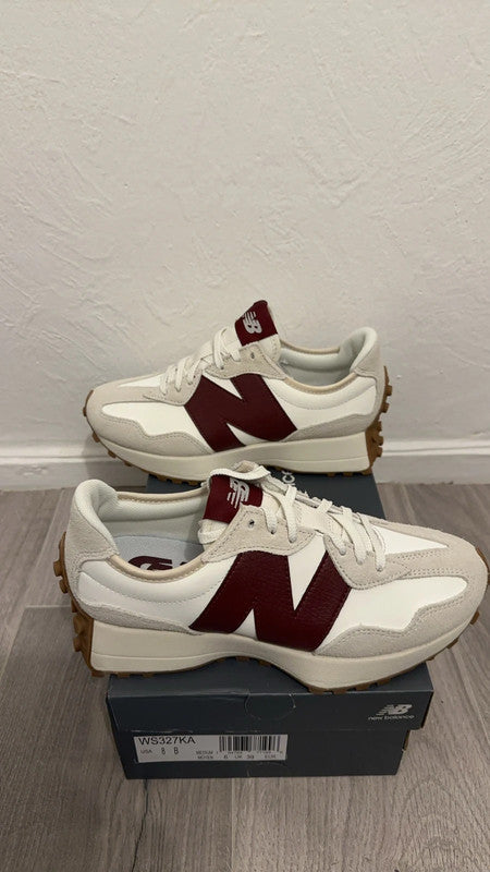 New balance 327 blanco beje y bordo