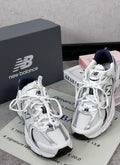 New Balance 530 Blanco y Negro