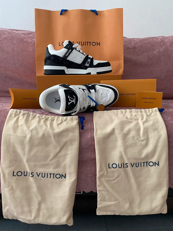 LV Trainer Negro