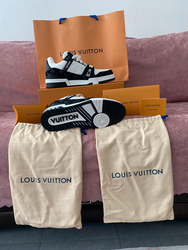LV Trainer Negro