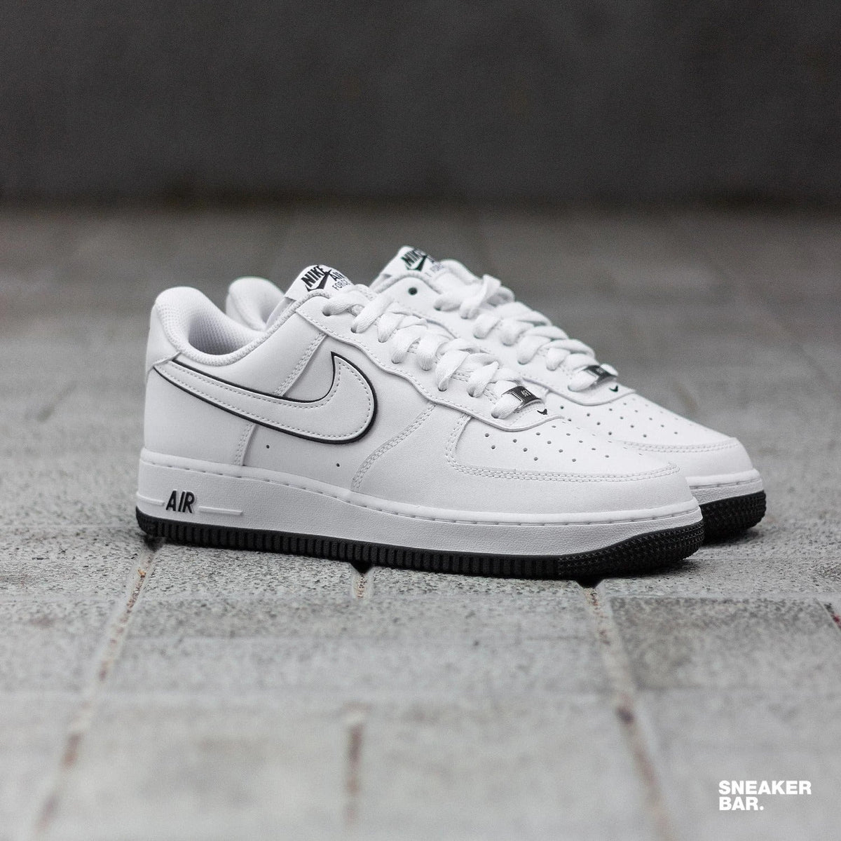 Air force blanco y negro